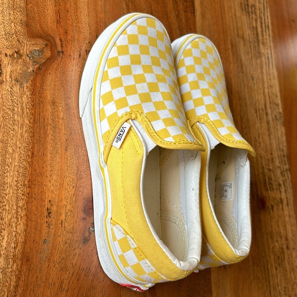 Youth Checkered Vans - Picture 2 of 6